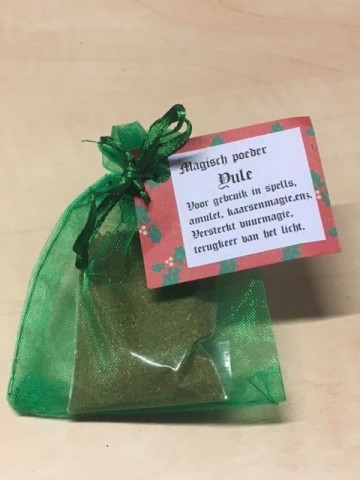 Magisch Yule poeder