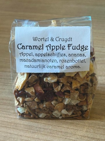 caramel apple fudge